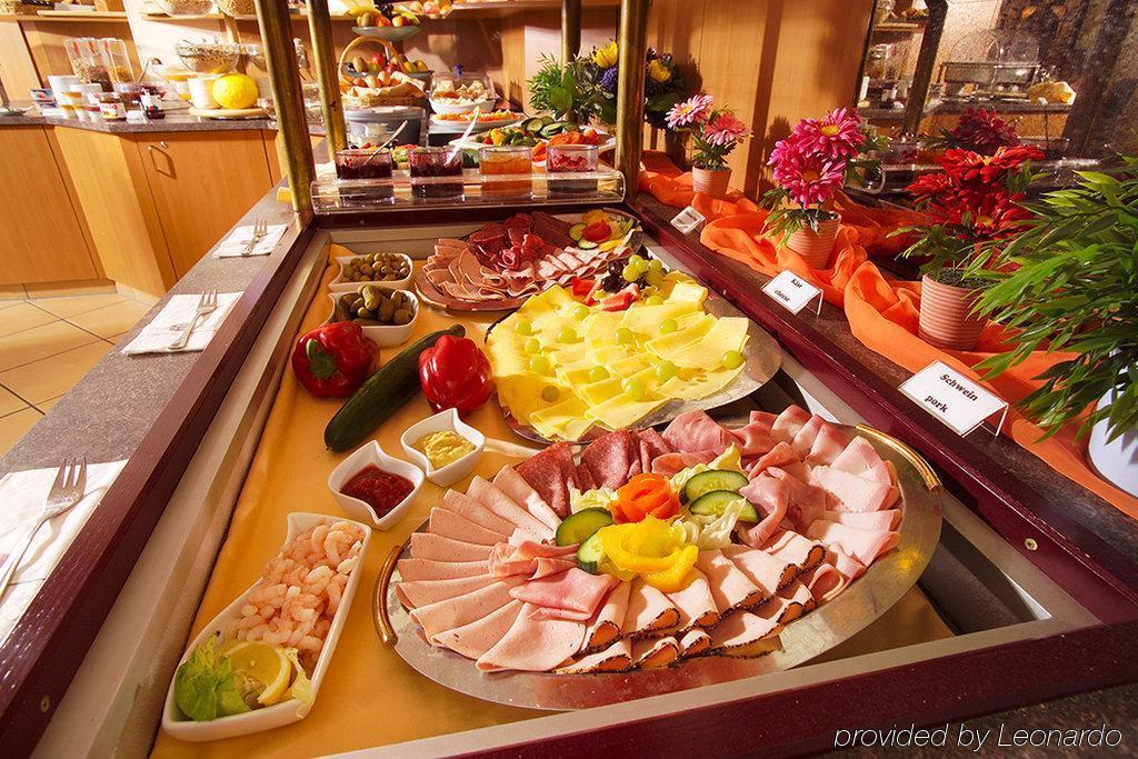 Trip Inn Hotel Frankfurt Airport リュッセルスハイム レストラン 写真